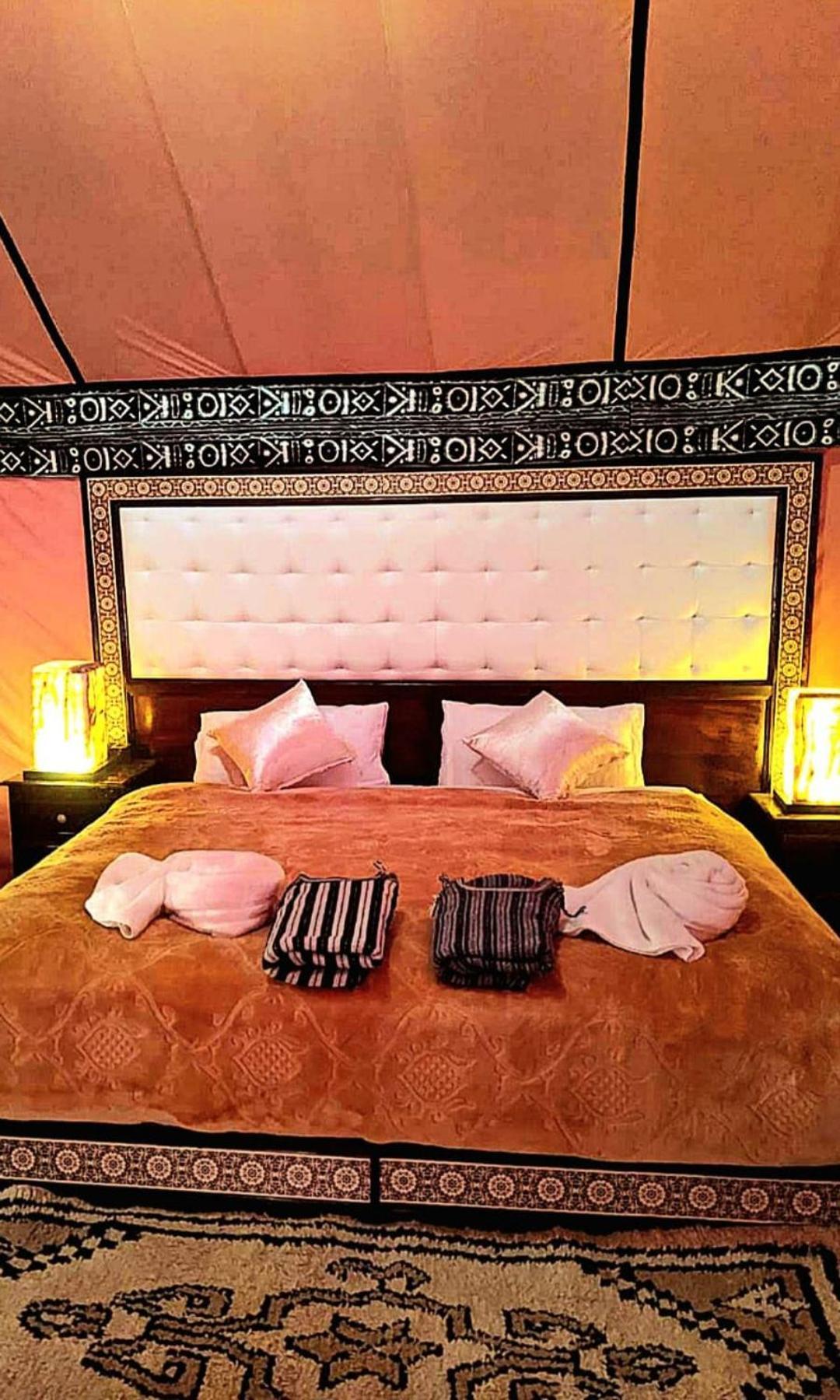 Luxury Desert Camp Merzuga Kültér fotó