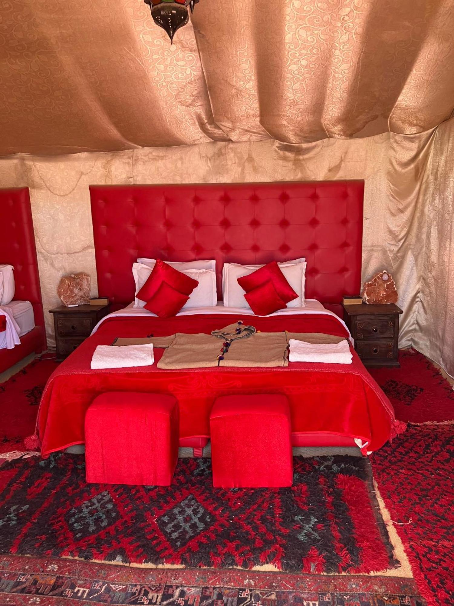 Luxury Desert Camp Merzuga Kültér fotó